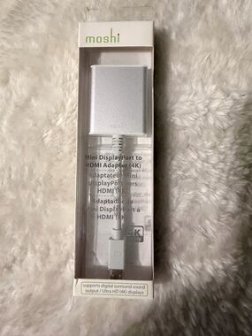 Moshi Mini DisplayPort to HDMI Adapter - Silver